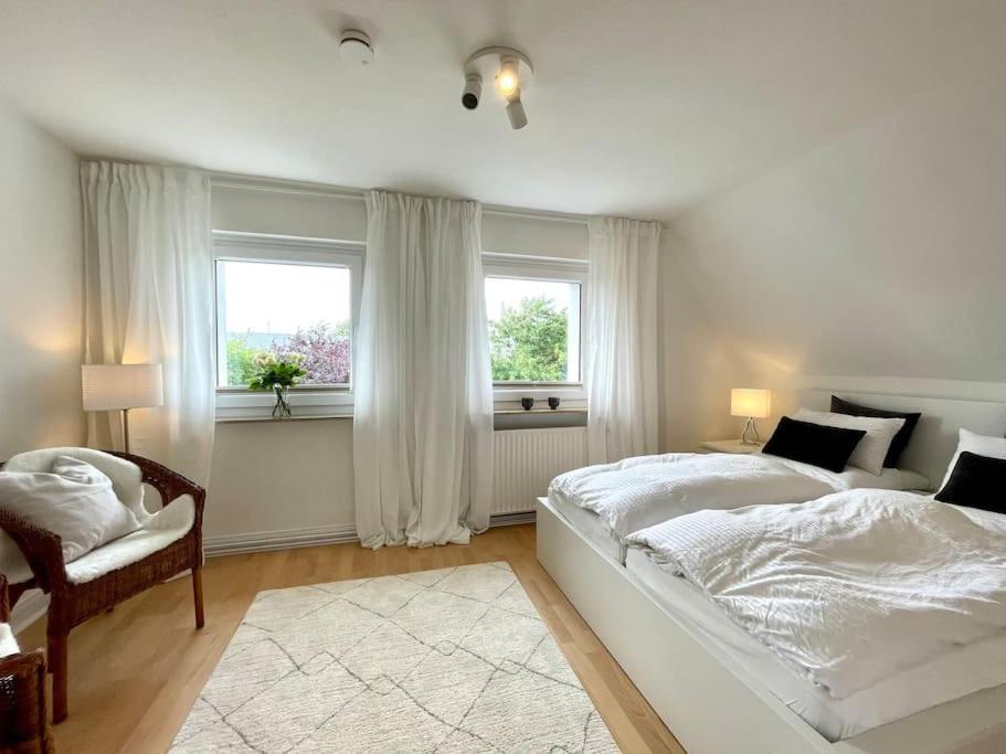 Modernes, Familienfreundliches Apartment In Luebeck ภายนอก รูปภาพ